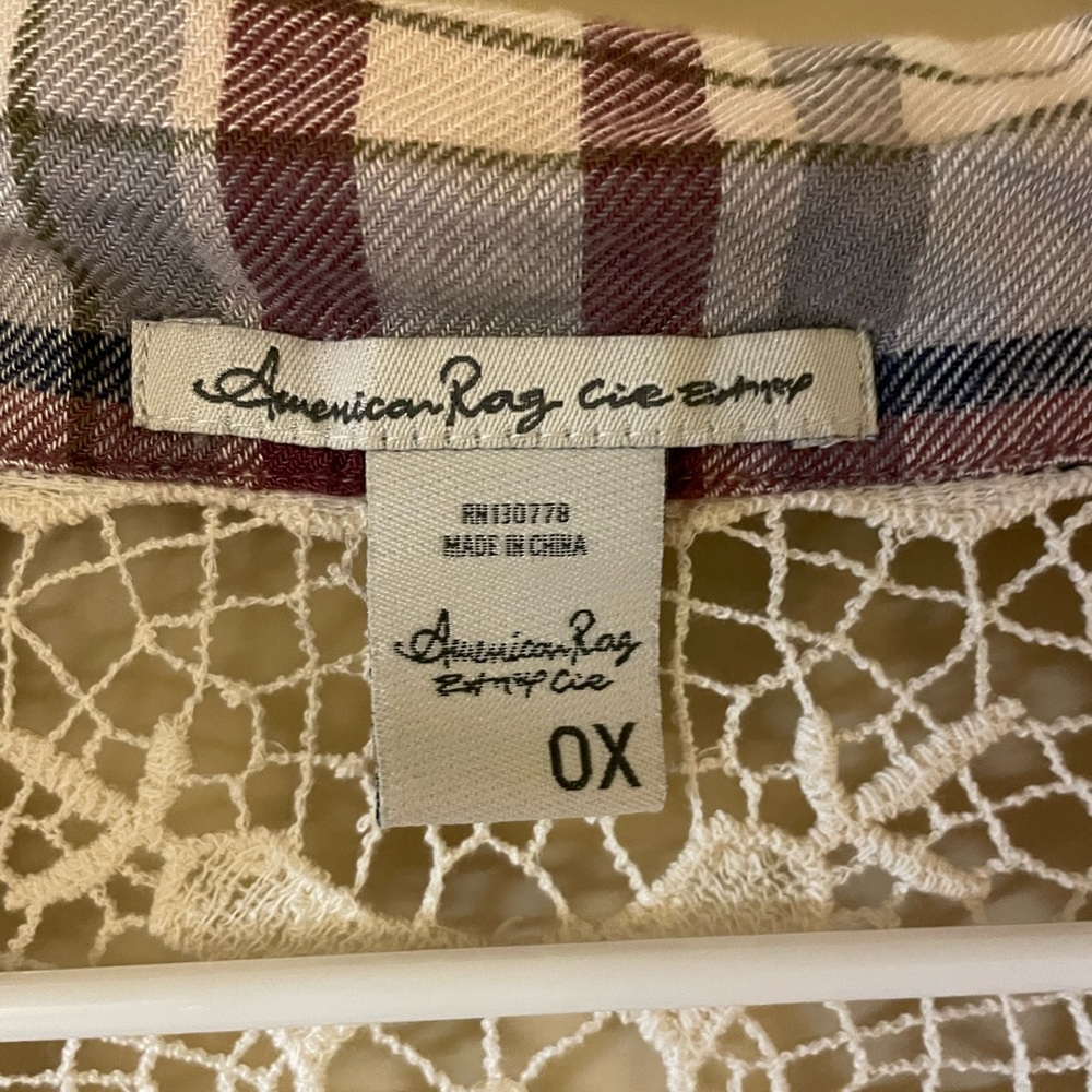 Flannel - Picture 3 of 3